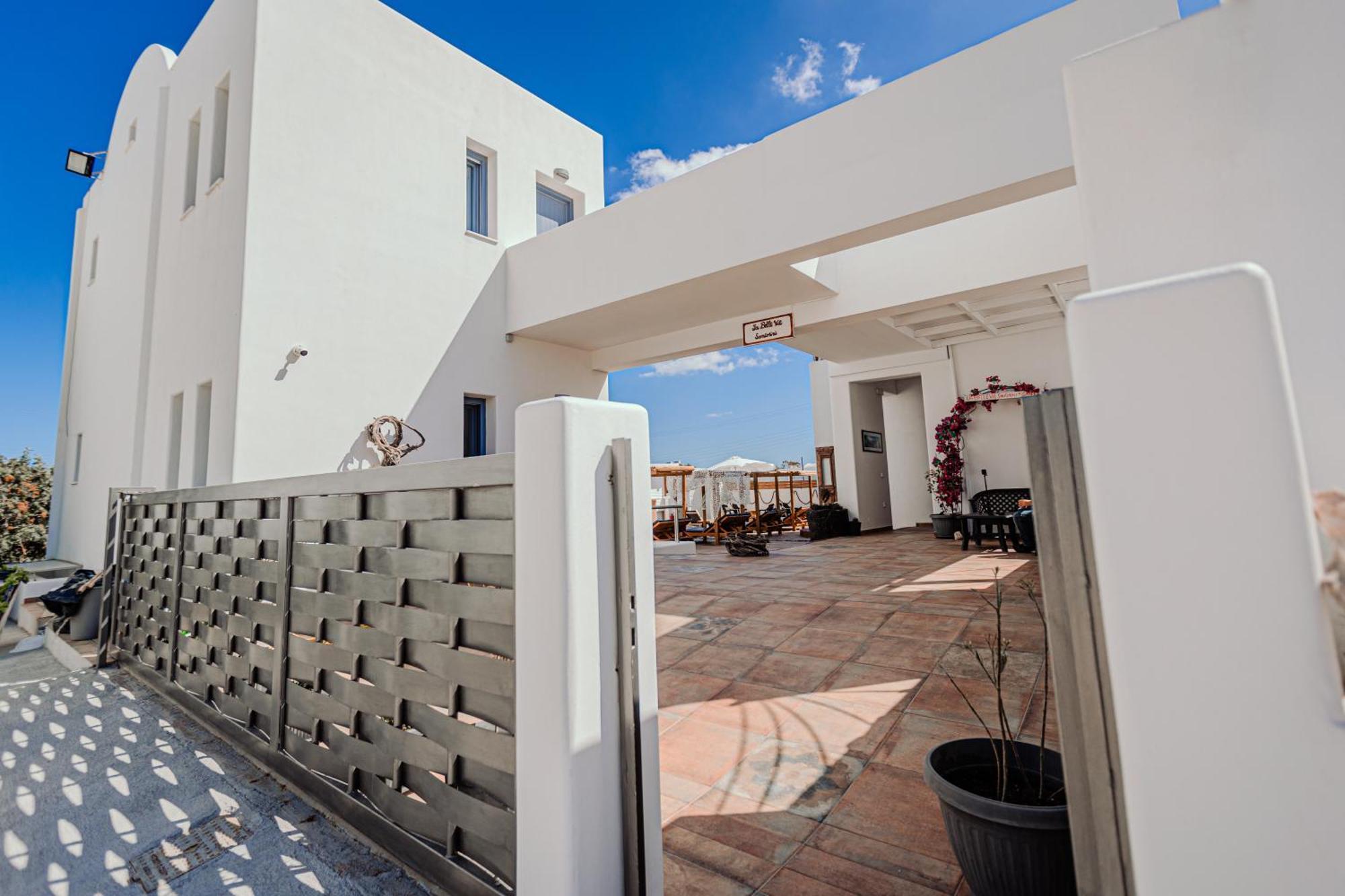 דירות Kamári La Belle Vie - Santorini - Adults Only מראה חיצוני תמונה