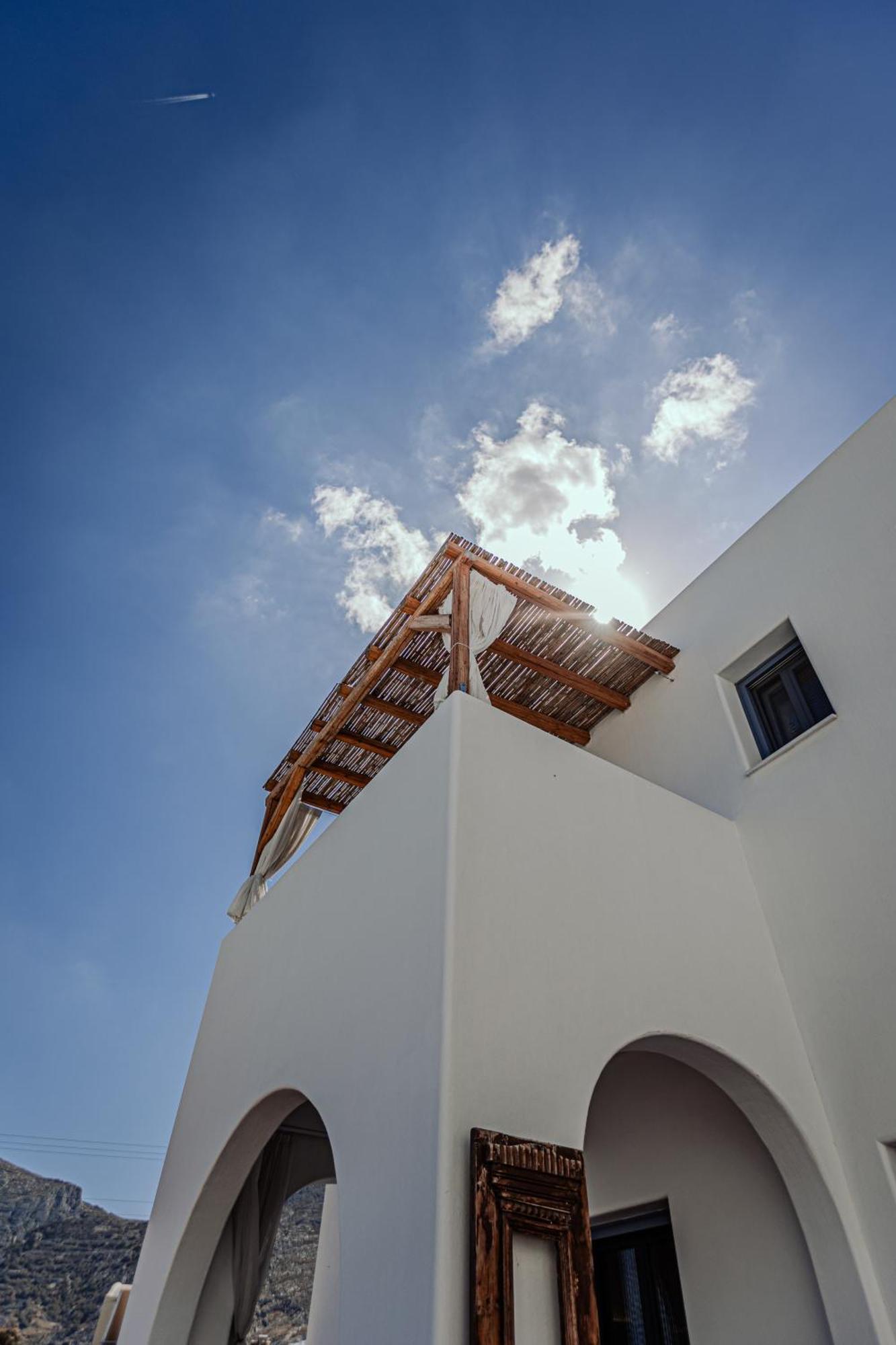 דירות Kamári La Belle Vie - Santorini - Adults Only מראה חיצוני תמונה
